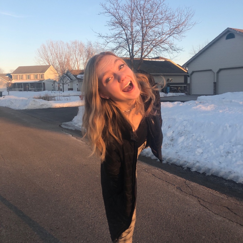 Meet your Posher, Gabby